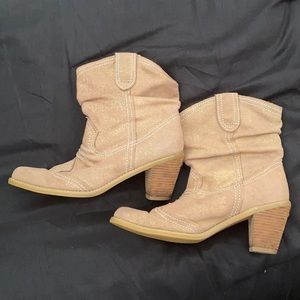 Cowboy boots / bootie